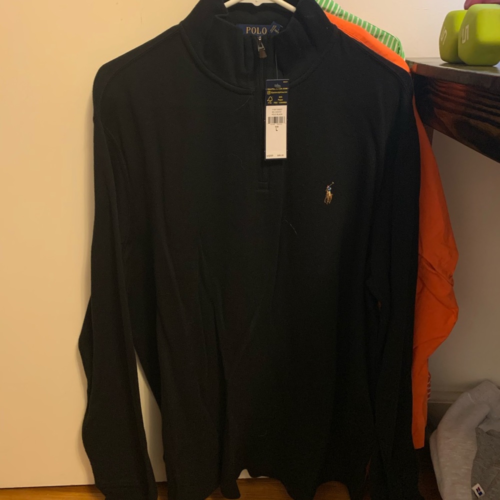 Black quarter zip